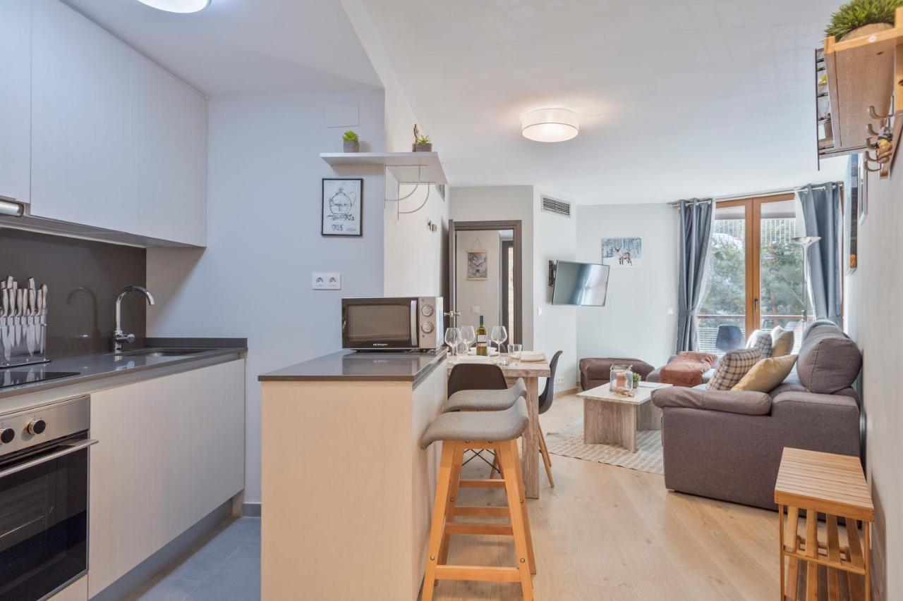 Apartamento Renovado Baqueira 1500 Apartamento Naut Aran Exterior foto